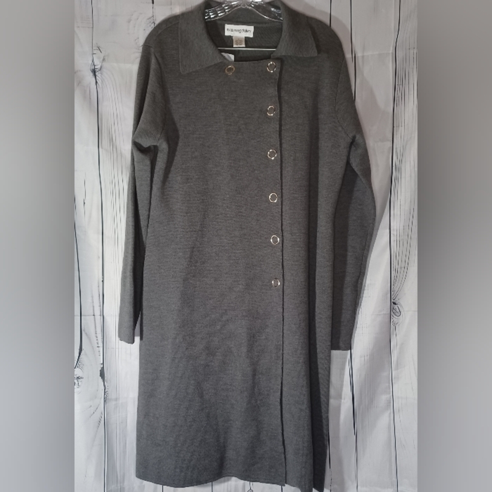 Bloomingdale's Vintage Modest Gray Women's Long Snap Front Sweater 100% Wool NWT